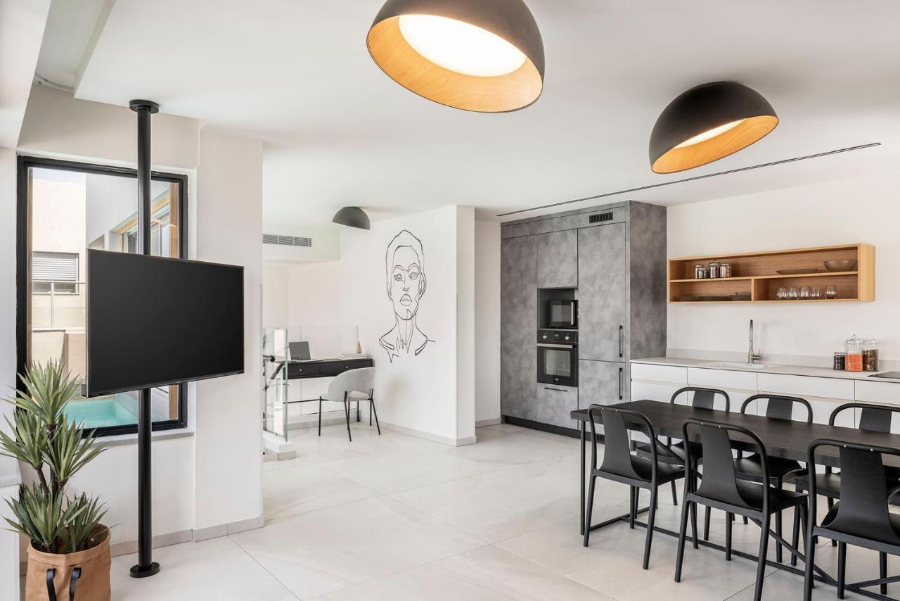 Mr. Louis - By Tlv2Go Apartment Tel Aviv Exterior photo