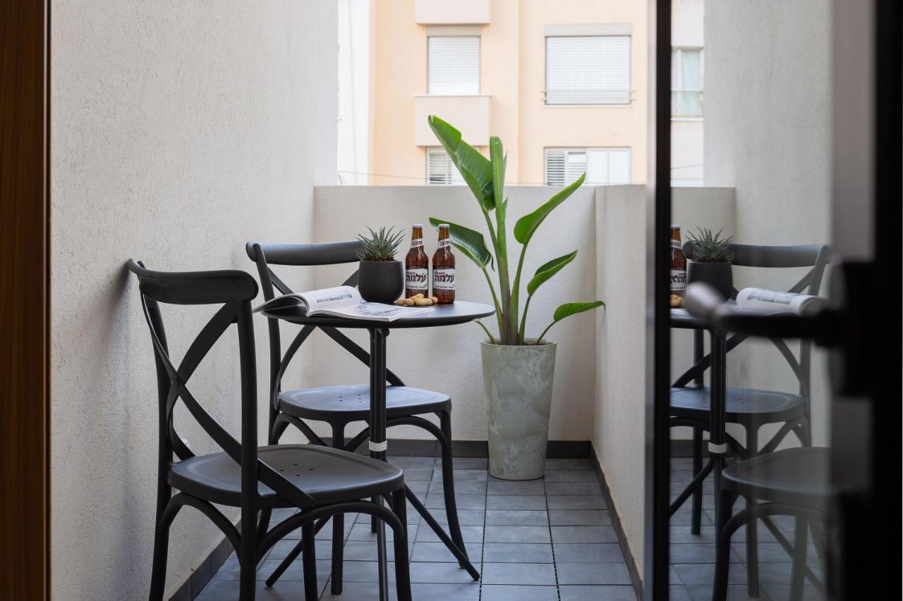 Mr. Louis - By Tlv2Go Apartment Tel Aviv Exterior photo