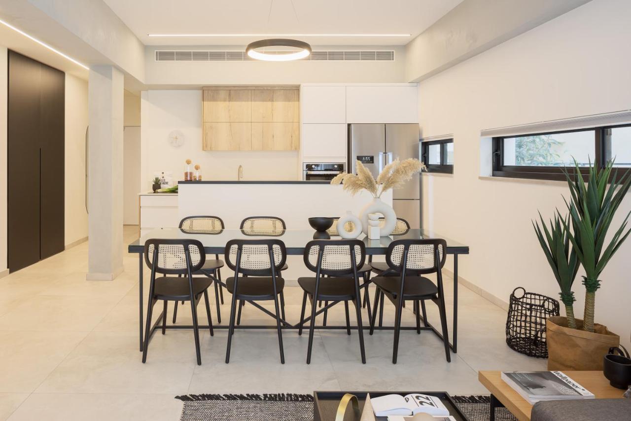 Mr. Louis - By Tlv2Go Apartment Tel Aviv Exterior photo