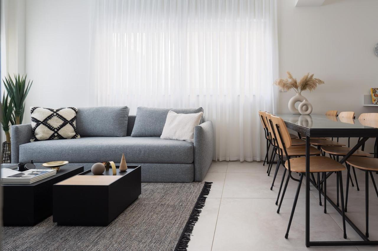 Mr. Louis - By Tlv2Go Apartment Tel Aviv Exterior photo